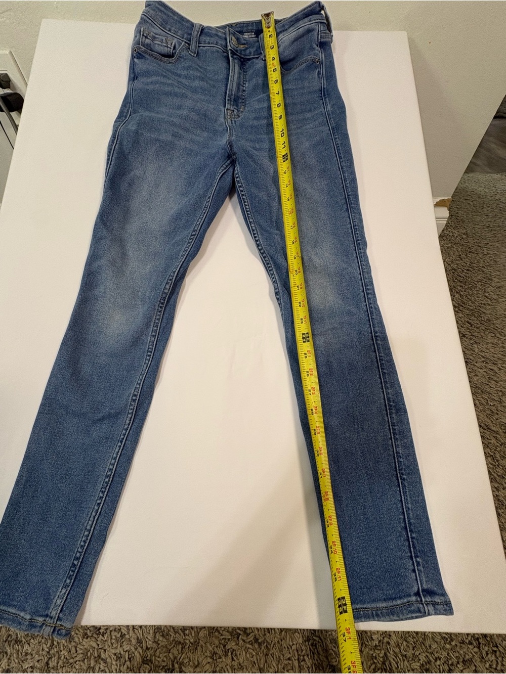 Sz 6 Old Navy Light Blue Skinny Jeans - Stretch Denim